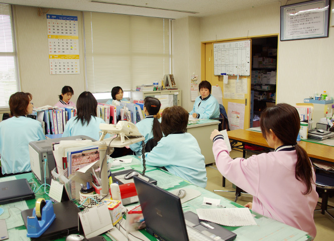 交野市訪問介護スタッフ